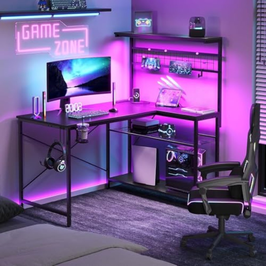 42인치 게이밍 데스크, 전원 콘센트 및 LED 조명  - Desk Setup Black And Wood 리뷰 및 가격